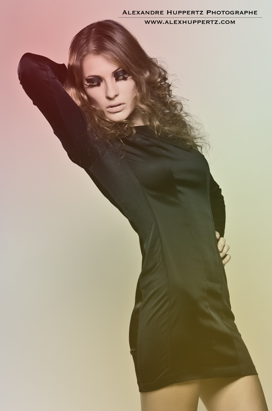 Female model photo shoot of Viorica Zapalschi
