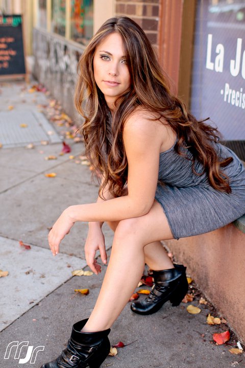 Female model photo shoot of Melissa Eisen