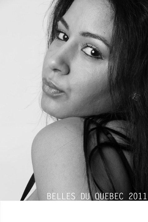 Female model photo shoot of Sabrina Sab 