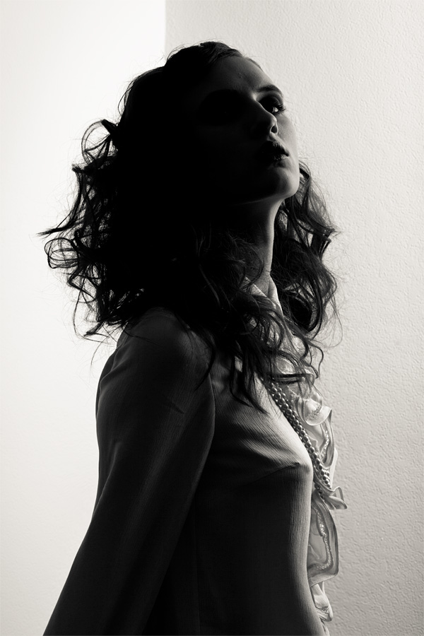 Female model photo shoot of Kelsey Petersen by OKHEYDAY, makeup by Sara Lander
