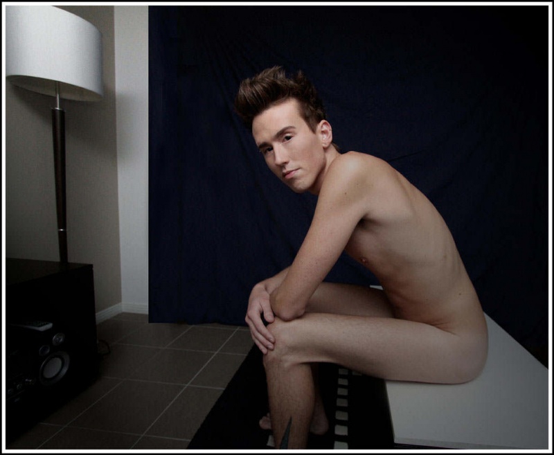 Male model photo shoot of Stephen Kaldi