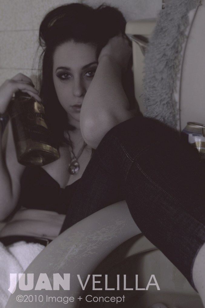 Female model photo shoot of Misha Talis