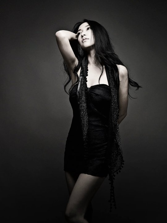 Female model photo shoot of Nisha Ploypailin
