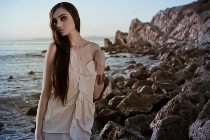 Female model photo shoot of Lauren Elise Anderson 