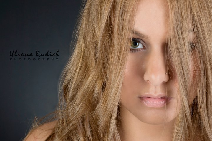 Female model photo shoot of Alla B