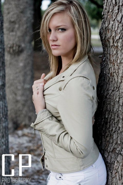 Female model photo shoot of MorganLeigh20