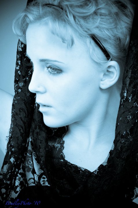Female model photo shoot of Maddiemoon by Robert RA Bradley