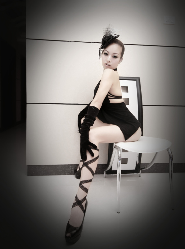 Female model photo shoot of SiQi LiaoYi in LA