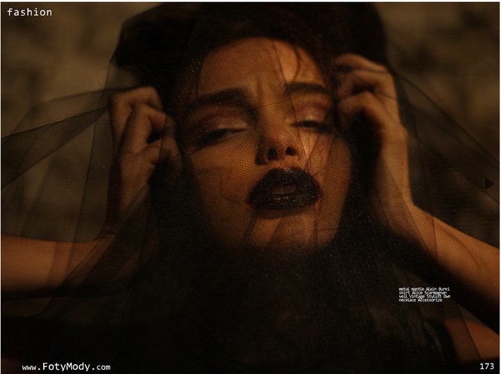Female model photo shoot of Oriana-Joy CURTI