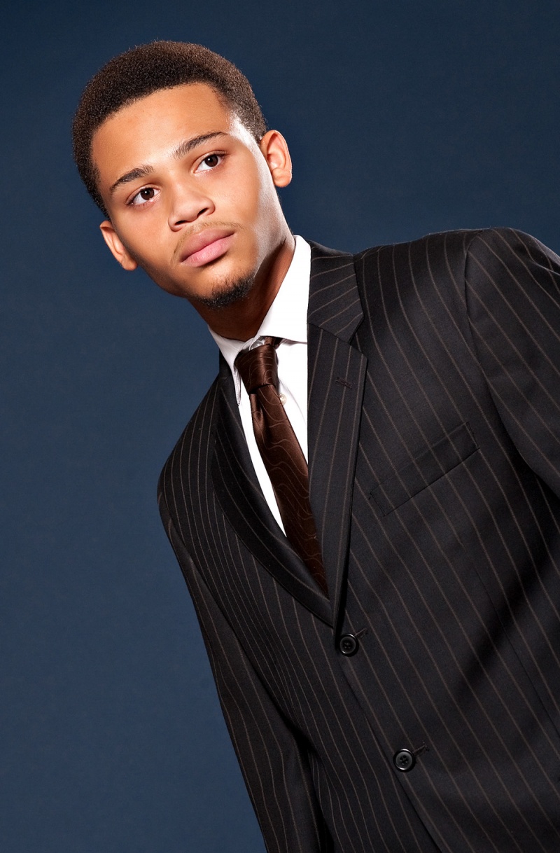 Male model photo shoot of Kevin Brown Jr