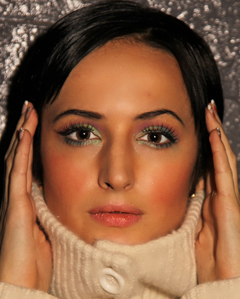 Female model photo shoot of Keana Shatteen Makeup 