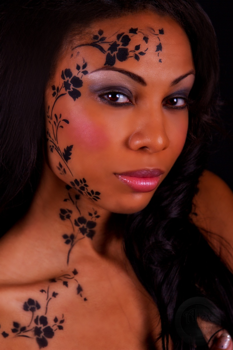 Female model photo shoot of Glamour You MUA and CheniqueChanel by Photography By AlexG