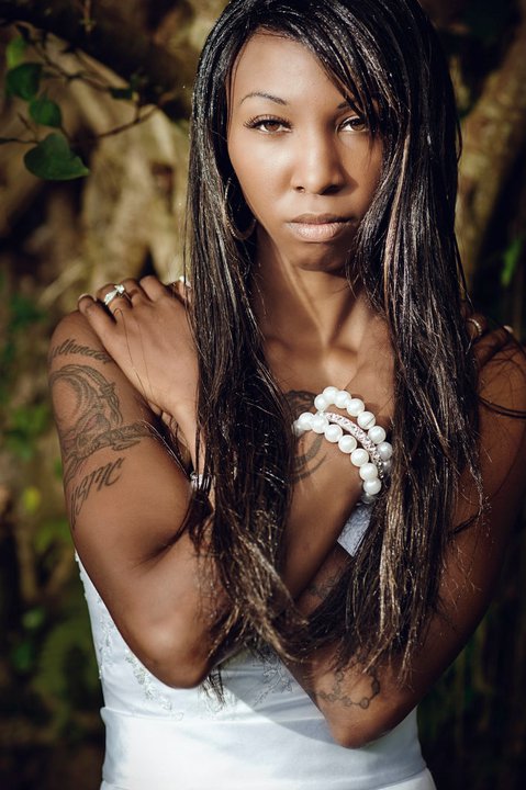 Female model photo shoot of Ari 2 Danni B