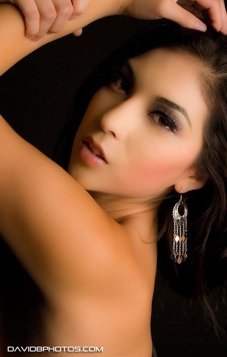 Female model photo shoot of Brenda Ocampo