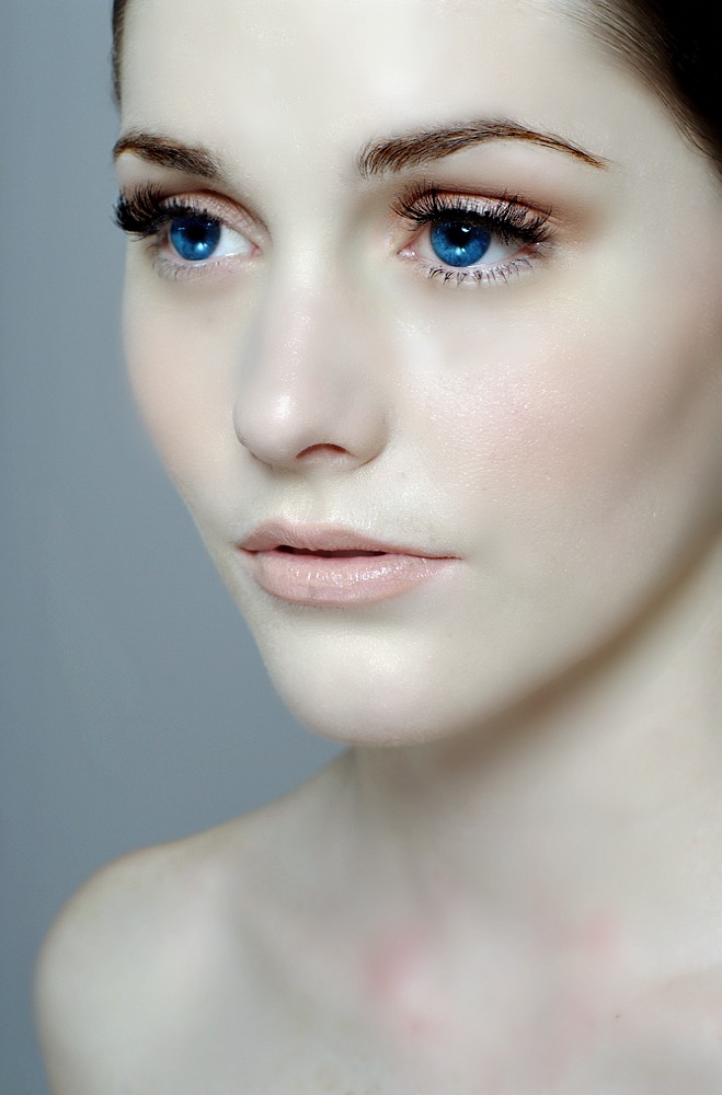 Female model photo shoot of Luminescent Retouching  by Yosh Studio