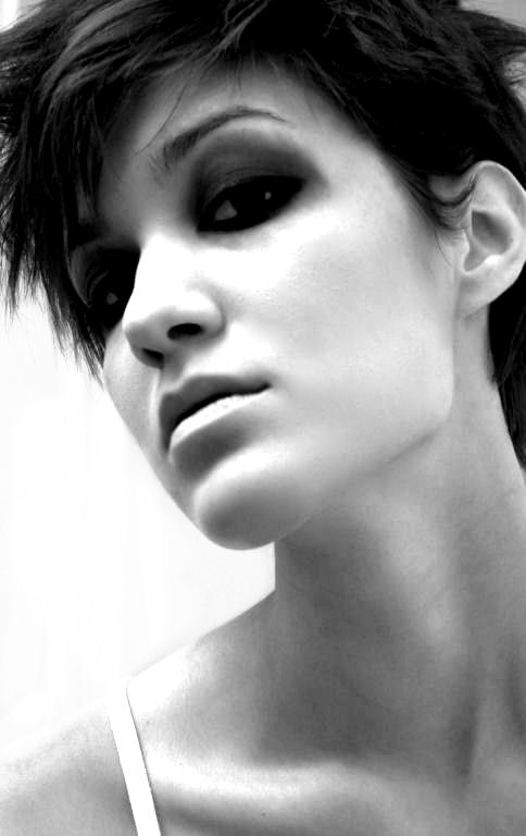 Female model photo shoot of Emily Bracamonte
