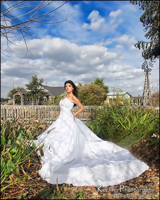 Female model photo shoot of Mayra Crystal in Needville, Tx.