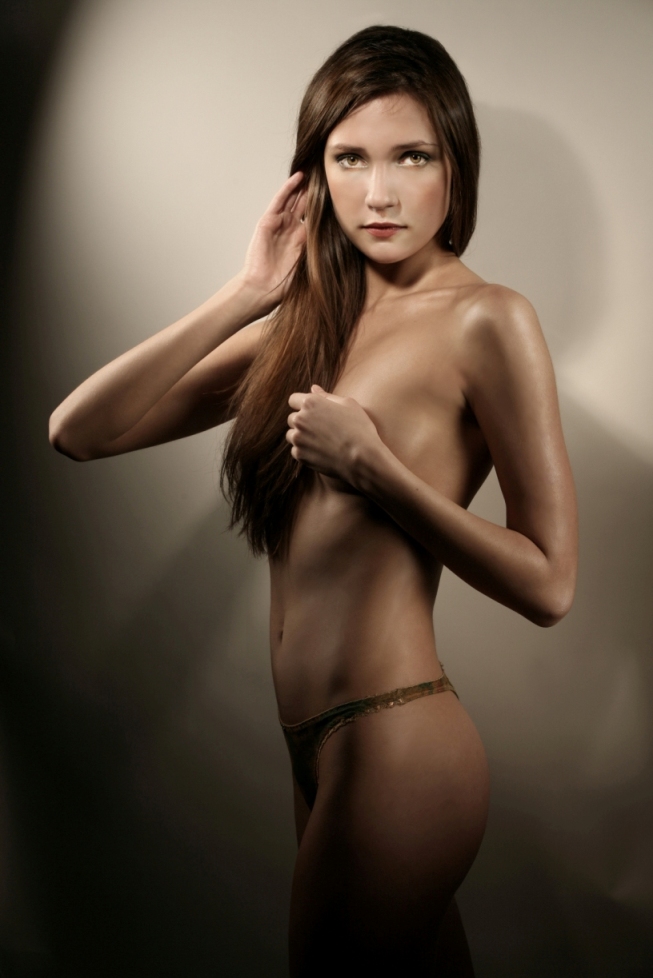 Female model photo shoot of Lena Mare