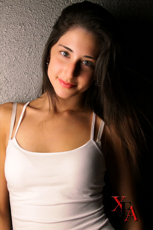 Female model photo shoot of LaurenDabaghi