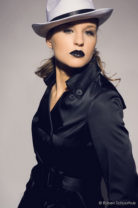 Female model photo shoot of Shariza by Ruben Schuurhuis in Ommen