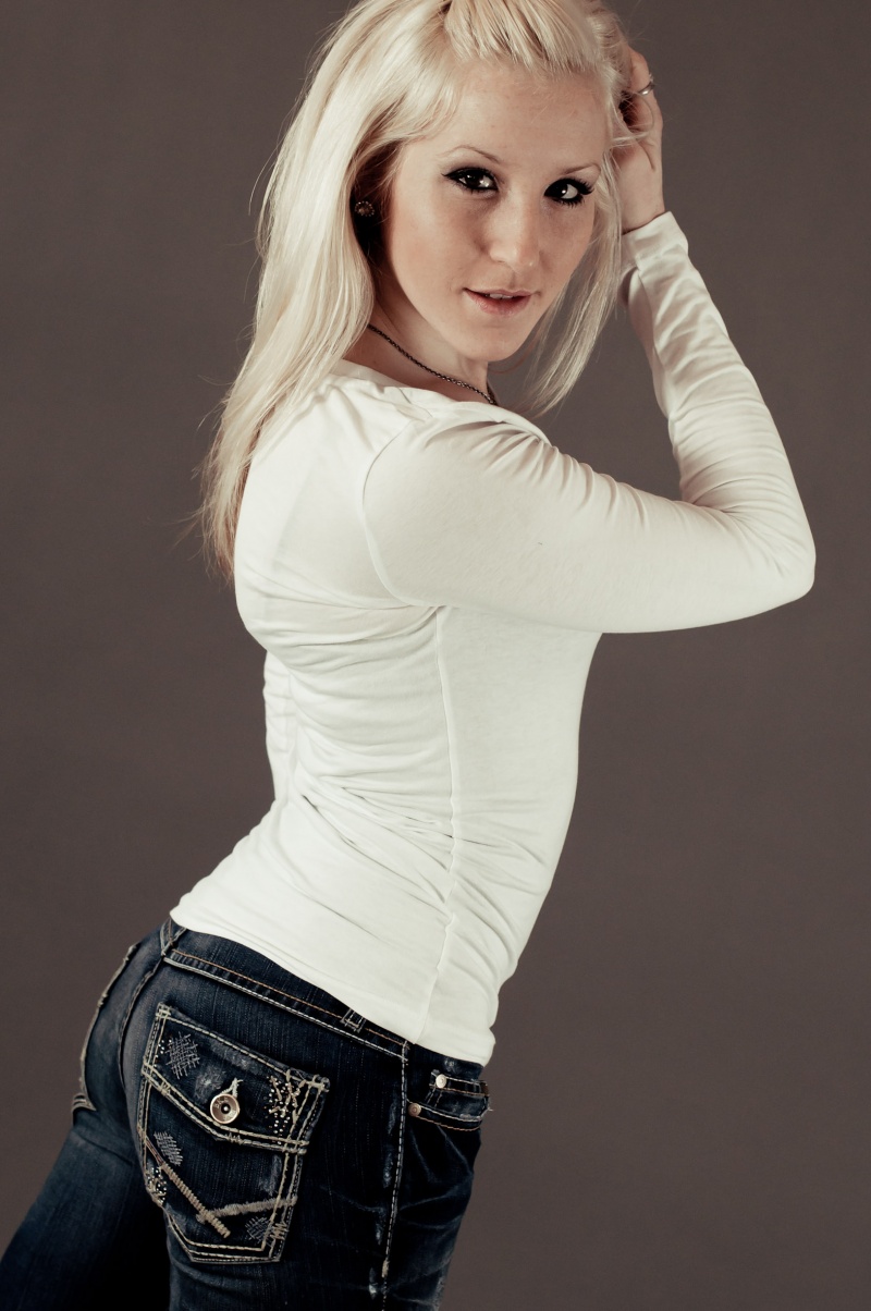 Female model photo shoot of adventure modeling by Glen - GRWPhoto