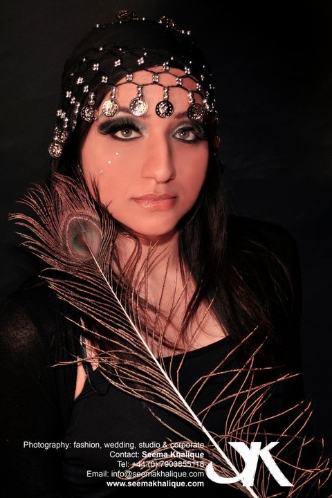 Female model photo shoot of Naaz Hussain Mua 