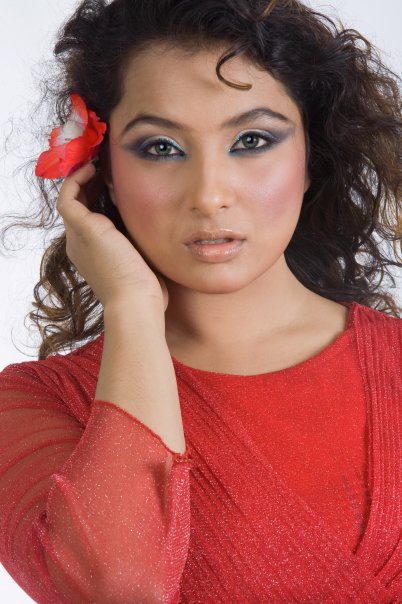Female model photo shoot of fabfarah