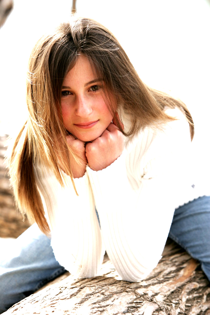 Female model photo shoot of Taryn Michele Gawronski