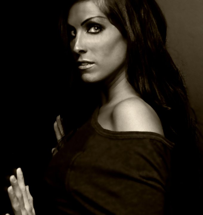 Female model photo shoot of Laura Faith