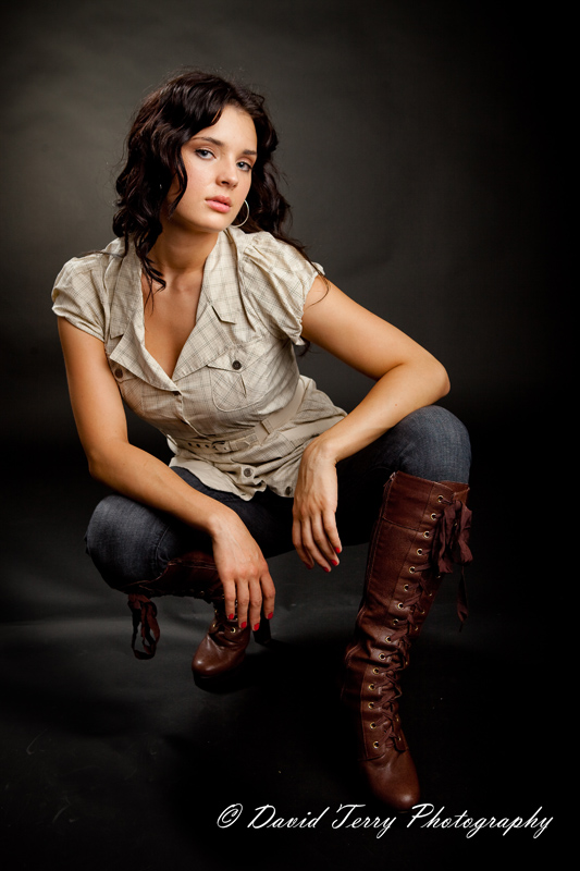 Female model photo shoot of Rachel McCash