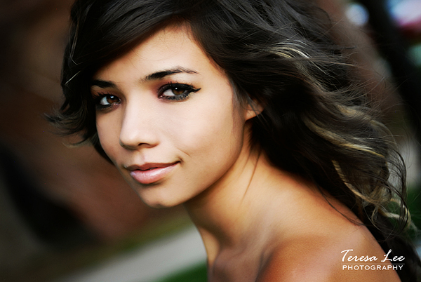 Female model photo shoot of Arianna Morales
