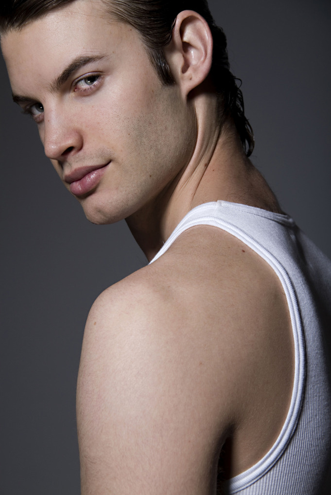 Male model photo shoot of Jeremy Shawaf