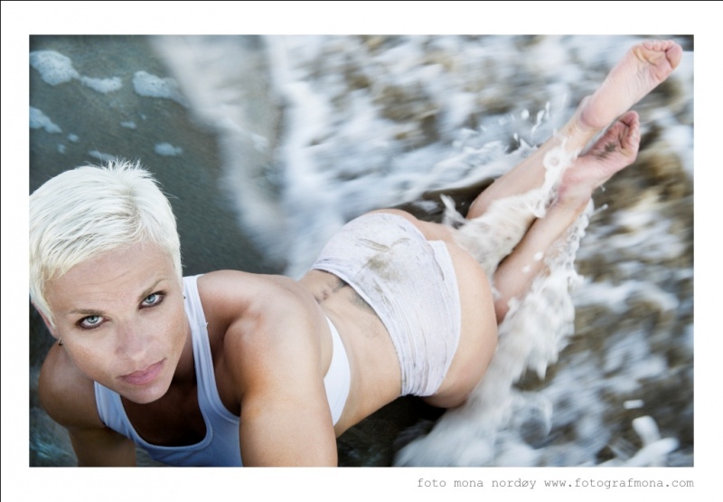 Female model photo shoot of Mari Asp in Newport Beach
