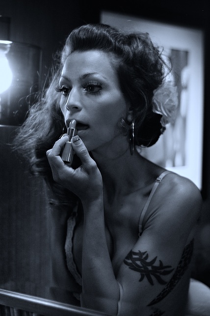 Female model photo shoot of daniela mcdermottt