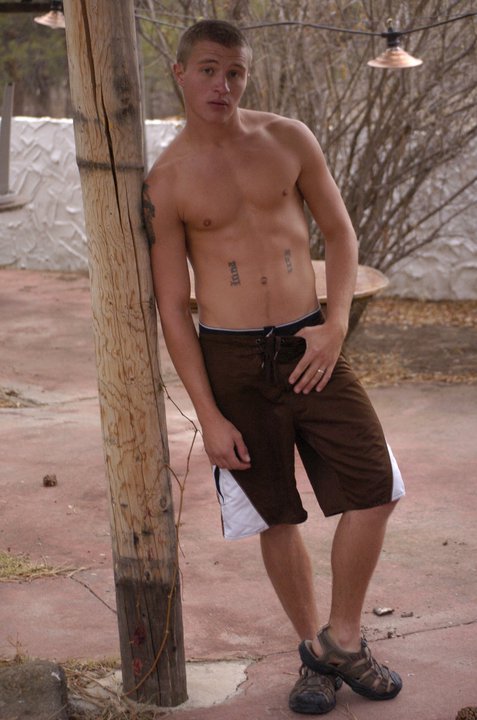 Male model photo shoot of Nicholas Edwards17