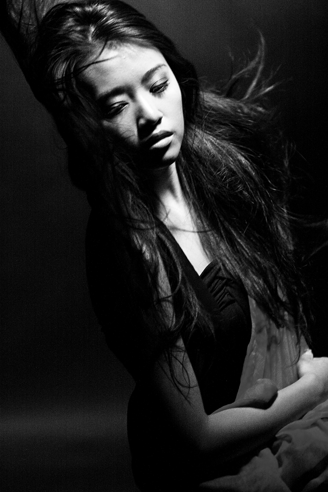 Female model photo shoot of Eva Hui in Luna Studio