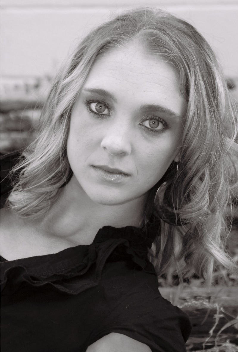 Female model photo shoot of Breanna Bennett in Brandon, Mississippi