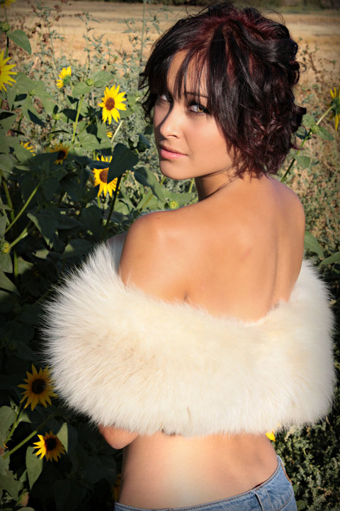Female model photo shoot of Arianna Reyna by ShannonMariePhotography in Murrieta CA