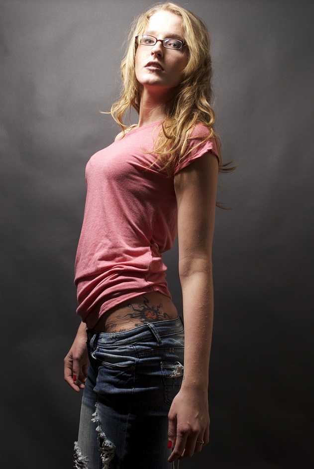 Female model photo shoot of Eliz Dema by Kaostika Studios