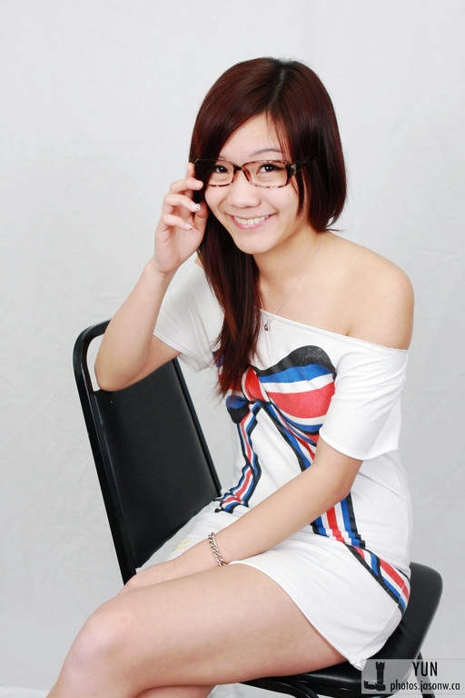 Female model photo shoot of Yun Tsai by EYECANDIES