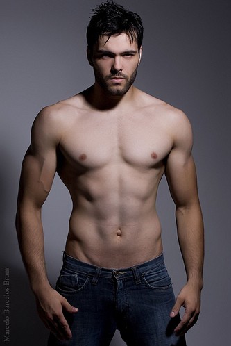 Male model photo shoot of Igor Coelho
