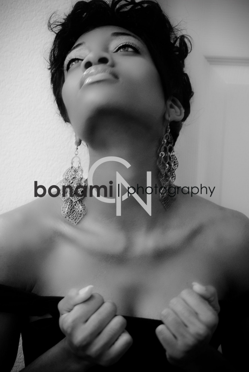Female model photo shoot of Bonami Naomi