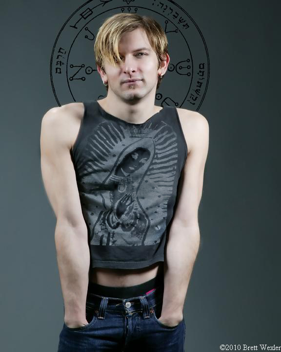 Male model photo shoot of Brett Wexler in New York