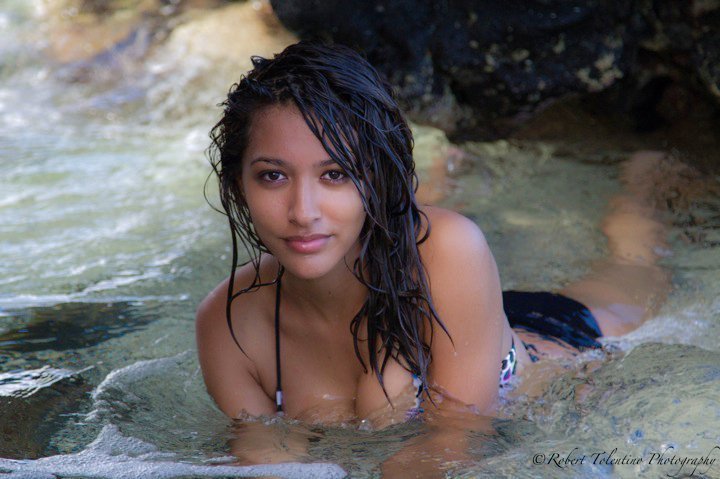 Female model photo shoot of Kaimana Paaluhi by Rob Tolentino