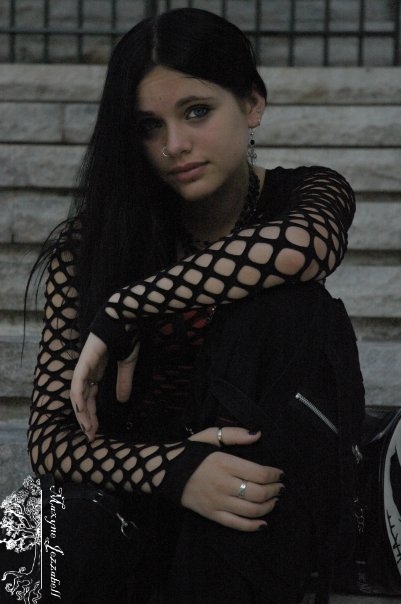 Female model photo shoot of MaxyneJezzabell in Tours