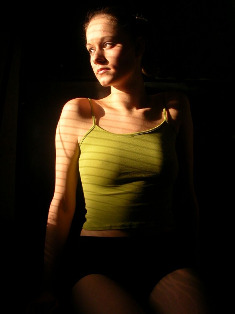 Female model photo shoot of Izabela Zapolnik