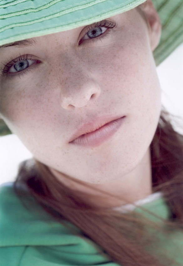 Female model photo shoot of Marlena Ziolkowska