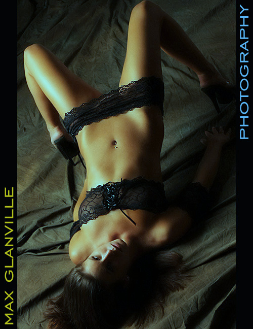 Female model photo shoot of Heather-Christine by max glanville
