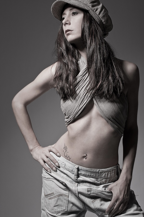 Female model photo shoot of Rebecca Koop