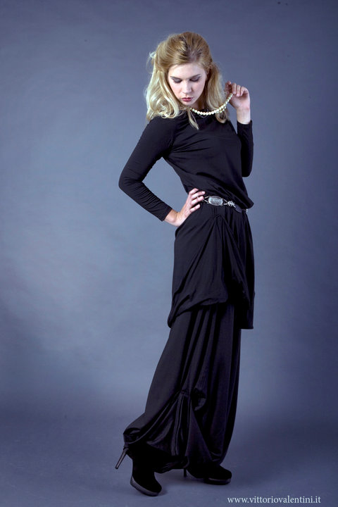 Female model photo shoot of Daniela Curvy in http://www.degrade.it/ita/collezione_attuale.php